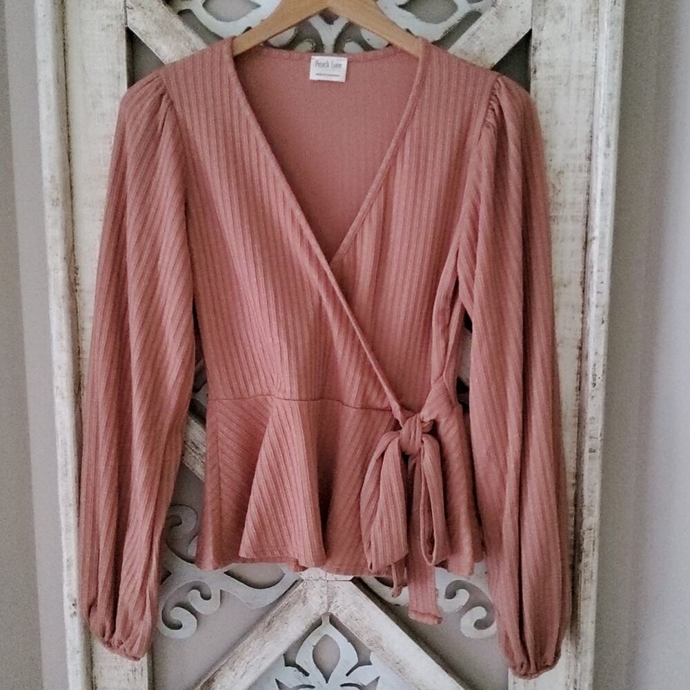 Peach Love Dusty Rose Ribbed Surplice Peplum Faux Wrap Top Small NWT